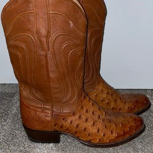 Tecova Full Quill Ostrich cowboy boots. Size 11